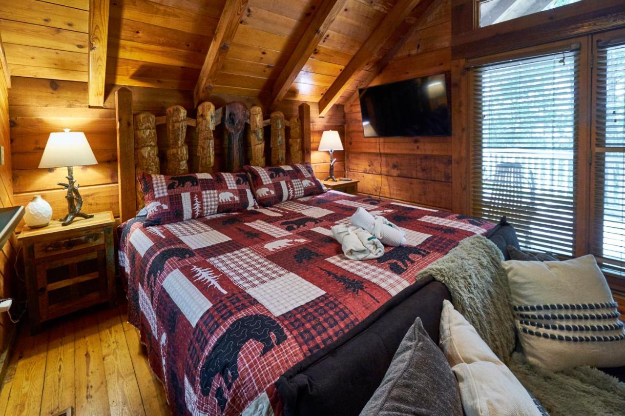 Gatlinburg Area Hottub Cabin - Ladyslipper Sevierville Εξωτερικό φωτογραφία